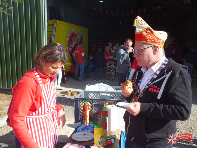 08.10.2022 - Halleneinweihung in Serm