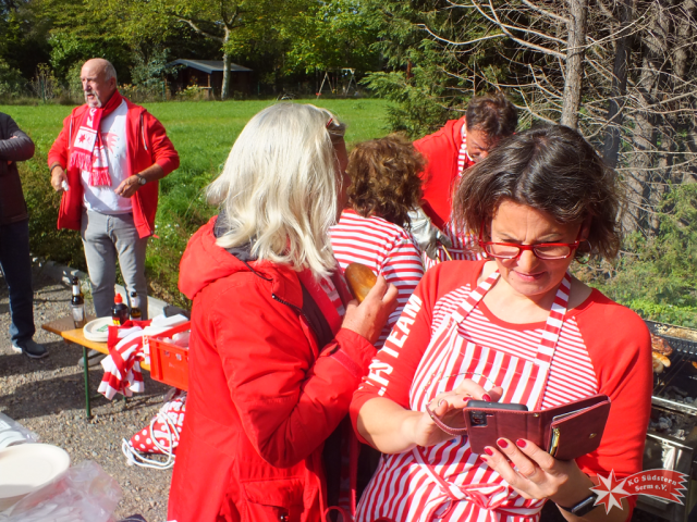 08.10.2022 - Halleneinweihung in Serm