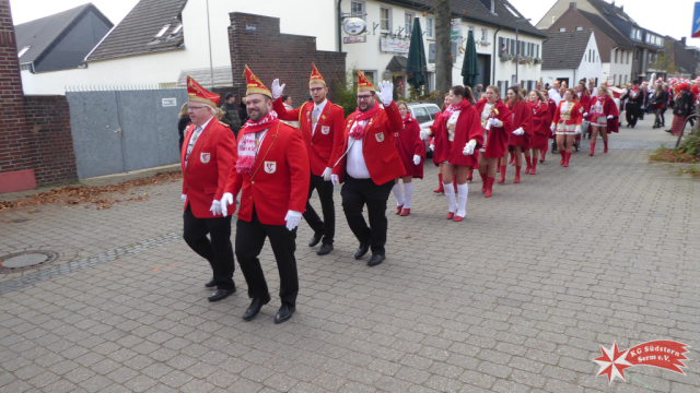 06.11.2022 - Hoppeditzerwachen in Serm