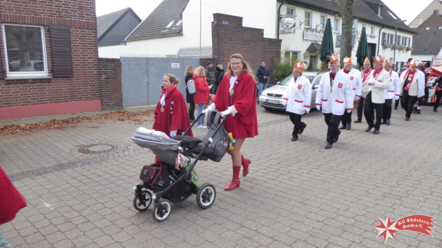 06.11.2022 - Hoppeditzerwachen in Serm