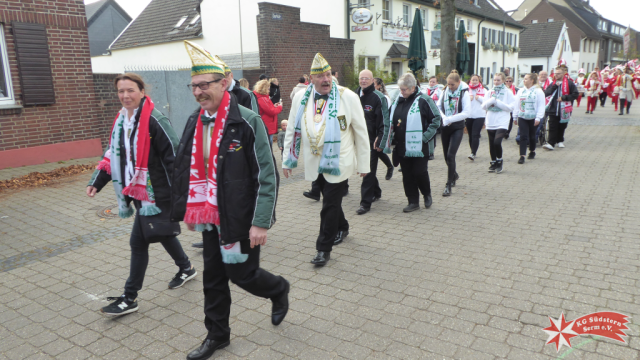 06.11.2022 - Hoppeditzerwachen in Serm