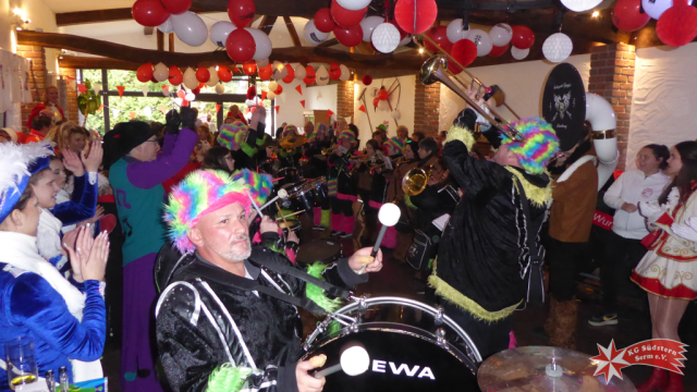 06.11.2022 - Hoppeditzerwachen in Serm